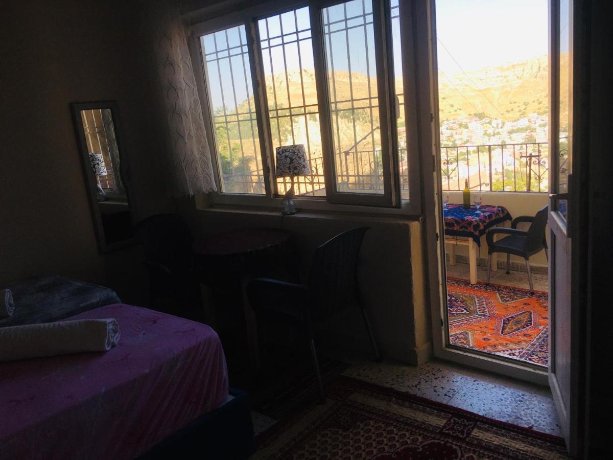 Rosa Hostel Mardin Exteriör bild